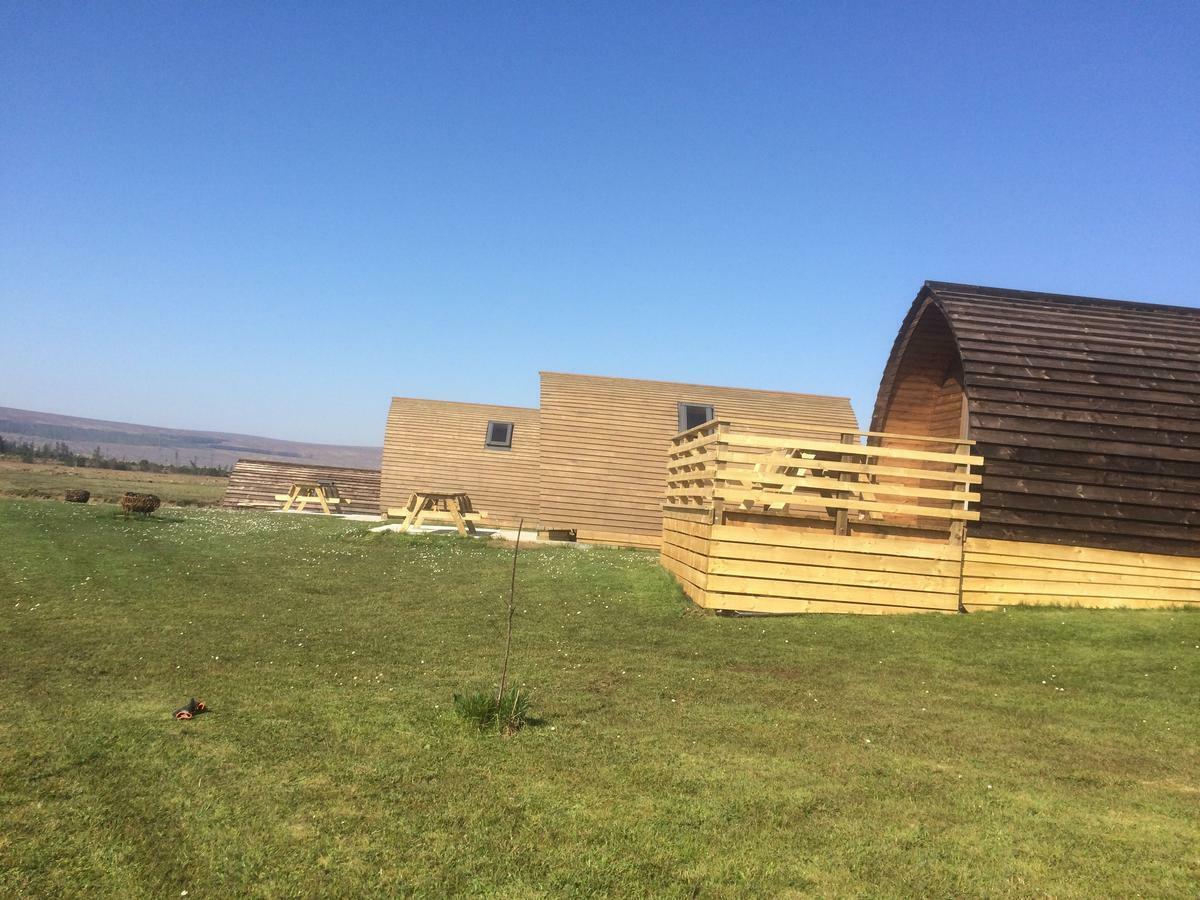 Villa Loch Shin Glamping Pods Lairg Esterno foto